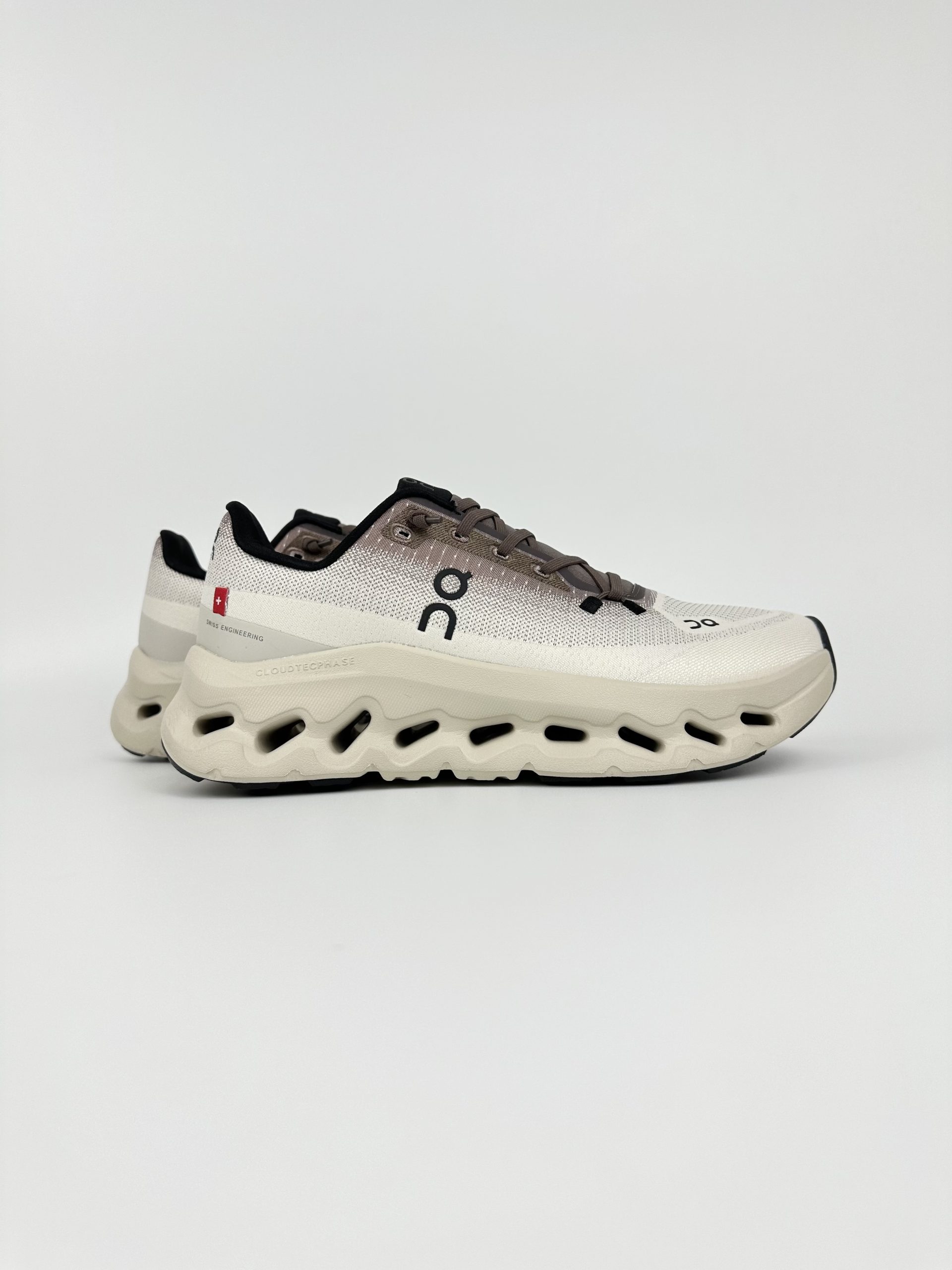 ON CLOUD M