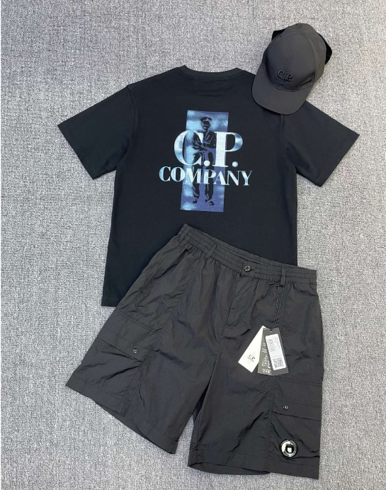 BLEU NOIR