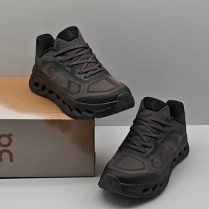 BASKET ON NOIR